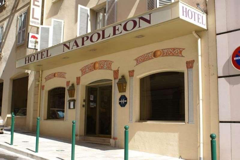 ホテル ナポレオン アジャクシオ インテリア 写真